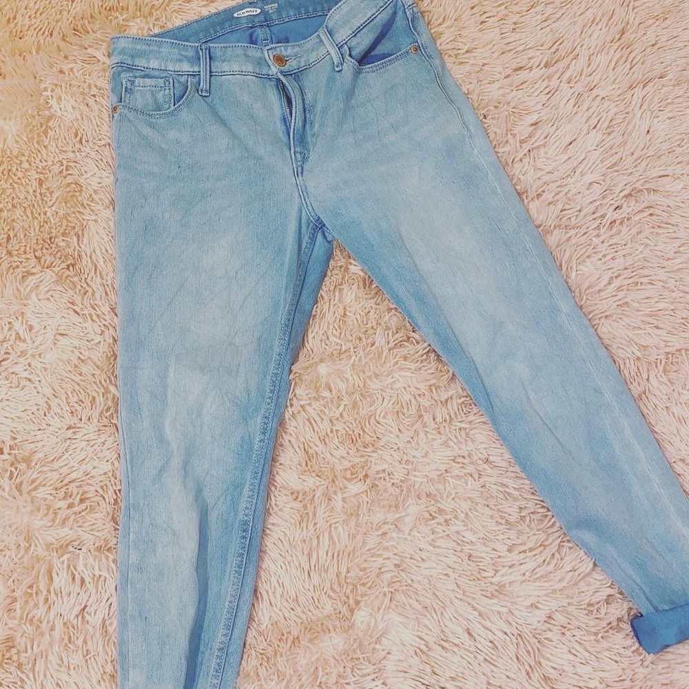 Old Navy Rockstar Super Skinny Jeans